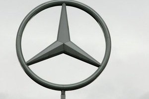 Производитель Mercedes увеличил прибыль в полтора раза благодаря малолитражкам