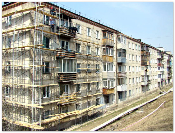 В Петербурге в 2014г. отремонтируют 1 тыс. 358 многоквартирных домов в рамках программы капремонта