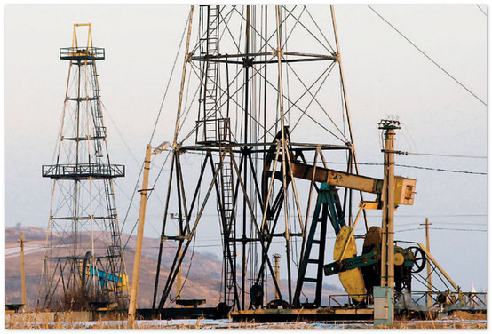 Статистика не сумела обеспечить рынку нефти устойчивый прирост