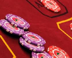 Сотрудники казино в Азов-Сити просят Ткачева не допустить закрытия игорной зоны