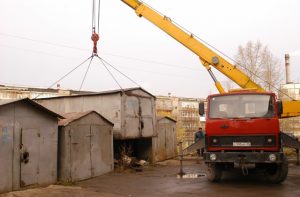 Депутаты Самарской губдумы предложили вывезти гаражи из дворов за город