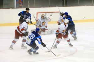 Самарская хоккейная команда ЦСК ВВС проиграла со счётом 1:3