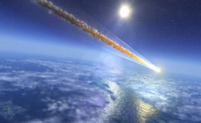 Итальянский астронавт снял из космоса падение метеорита на Землю