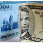 Курс рубля к доллару достиг годового минимума