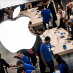 Известный рейдер Карл Айкан покупает акции корпорации Apple