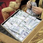 Финансовый регулятор страны озабочен оттоком капиталов через банки союзных Казахстана и Беларуси