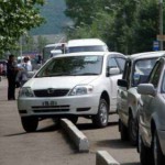 Столичный мэр обеспечил бесплатную парковку дипломатам и многодетным семьям