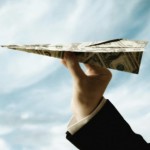 Деньги в конверте: теперь россияне могут отправлять переводы по e-mail