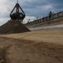 Готовить самарские пляжи к купальному сезону продолжат после снижения уровня воды в Волге