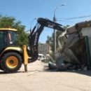 В Самаре снесли незаконное здание возле речного причала