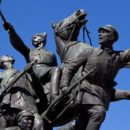В декабре в Самаре завершат реставрацию памятника Чапаеву